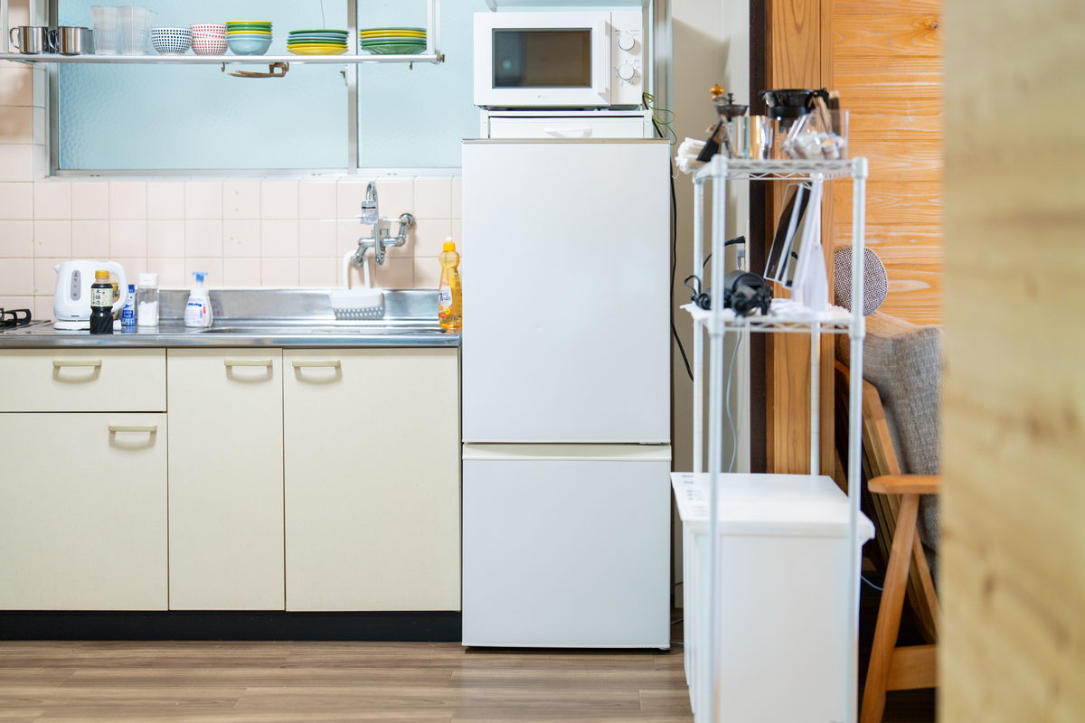 The worktop and coffee things